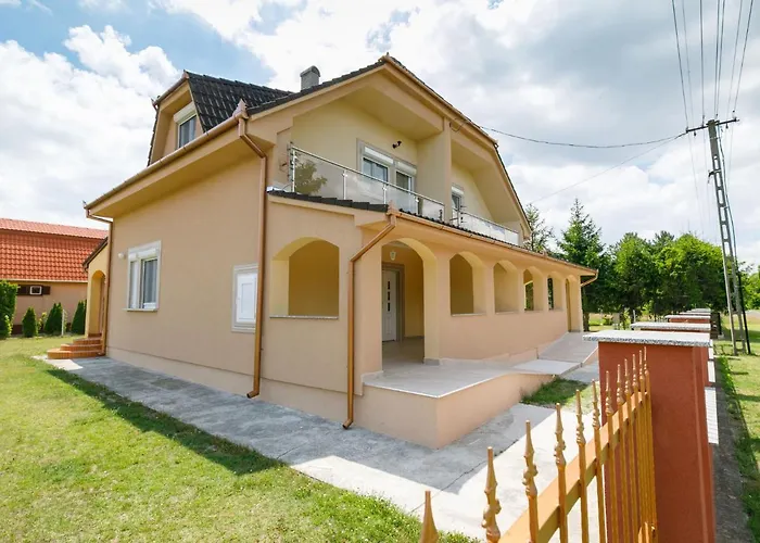 Daisy 1 By Interhome Apartment Balatonmariafurdo