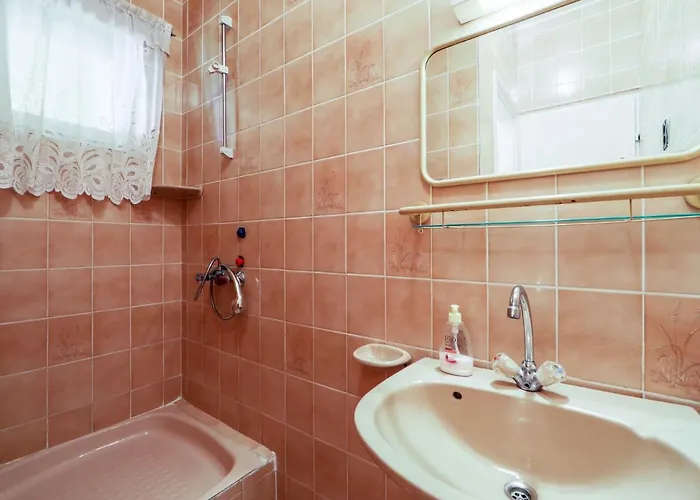Daisy 1 By Interhome Apartment Balatonmariafurdo