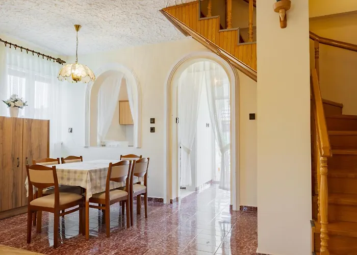 Daisy 1 By Interhome Apartment Balatonmariafurdo